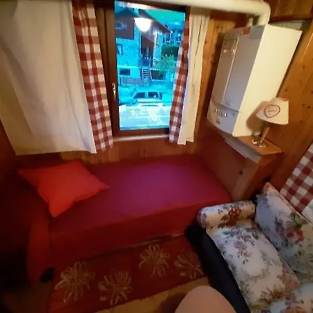 Casa Chiara * 努斯